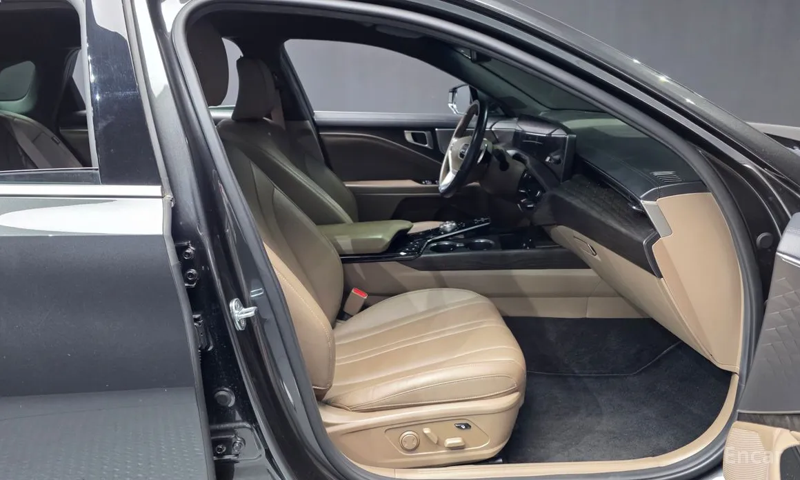 Фото 11 - Kia K8