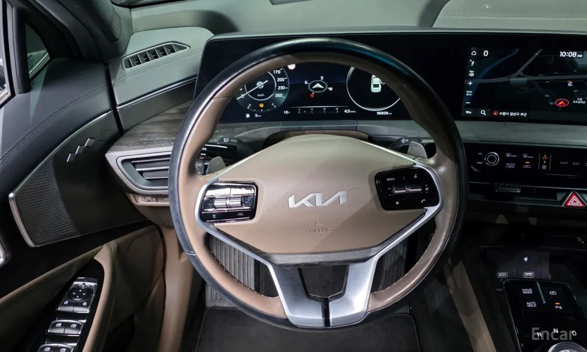 Фото 13 - Kia K8