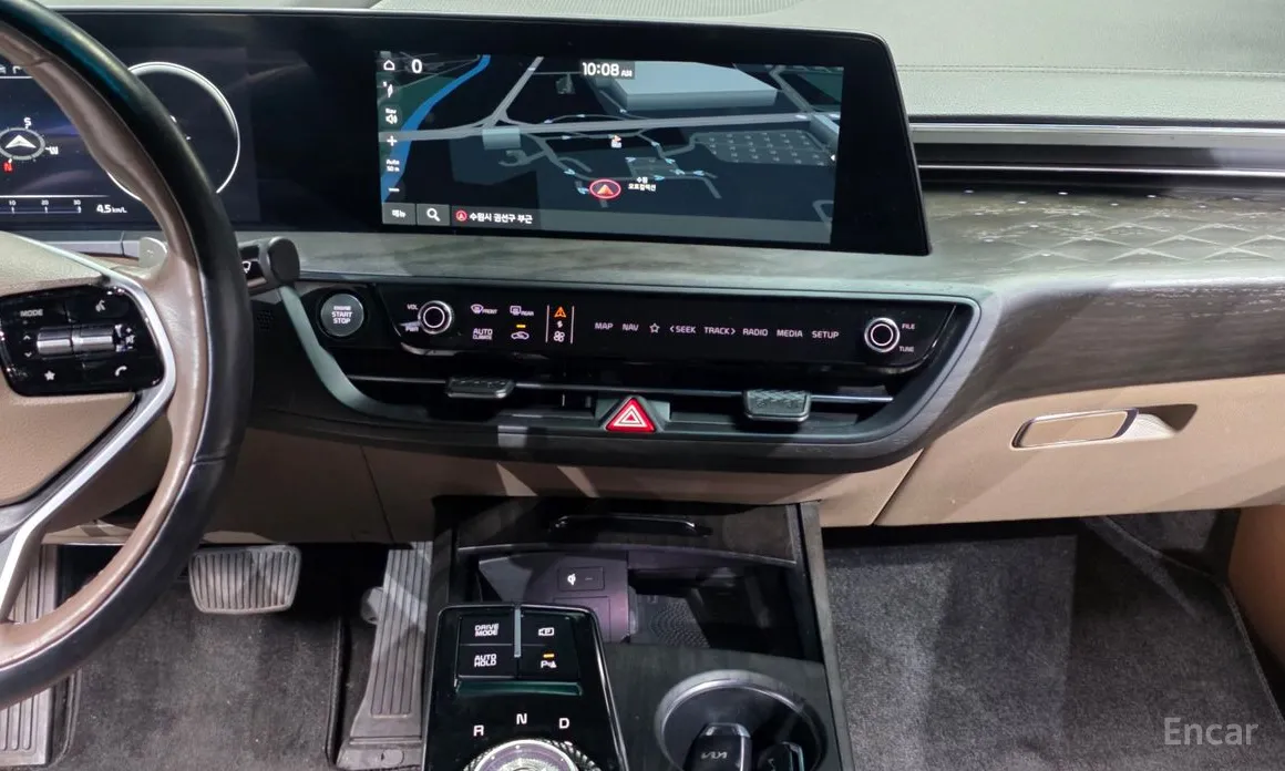 Фото 14 - Kia K8