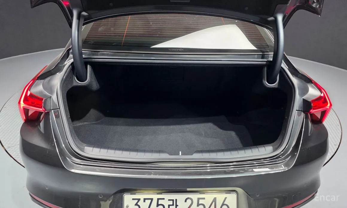 Фото 20 - Kia K8