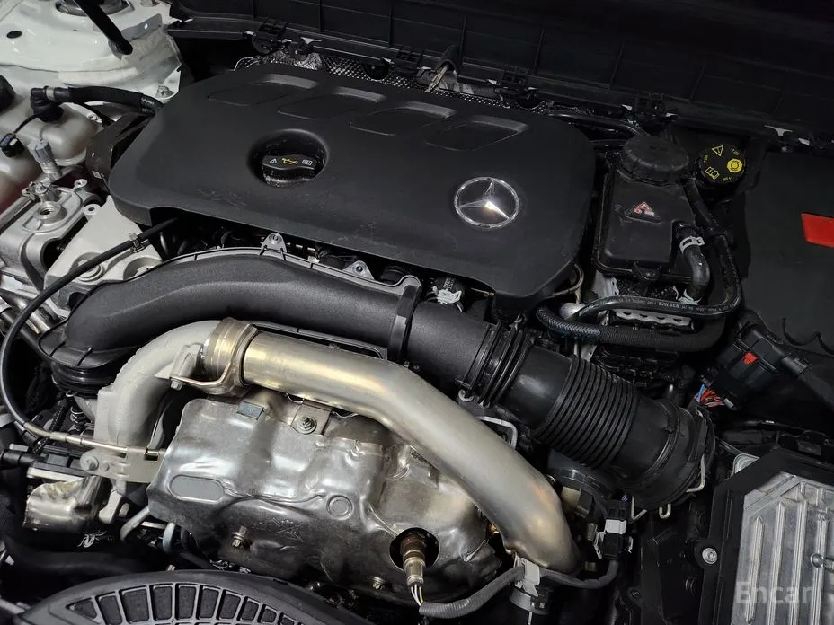 Mercedes-Benz GLB-Class 2020 GLB250 4MATIC