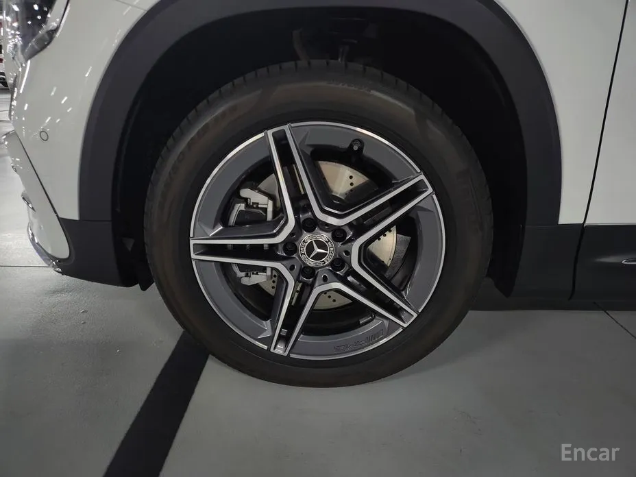 Mercedes-Benz GLB-Class 2020 GLB250 4MATIC