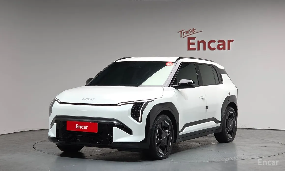 Фото 1 - Kia EV3