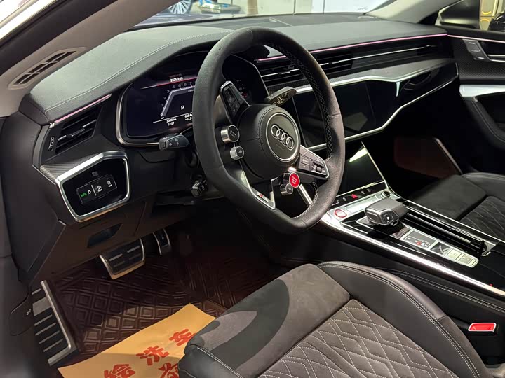 Фото 7 - Audi S7