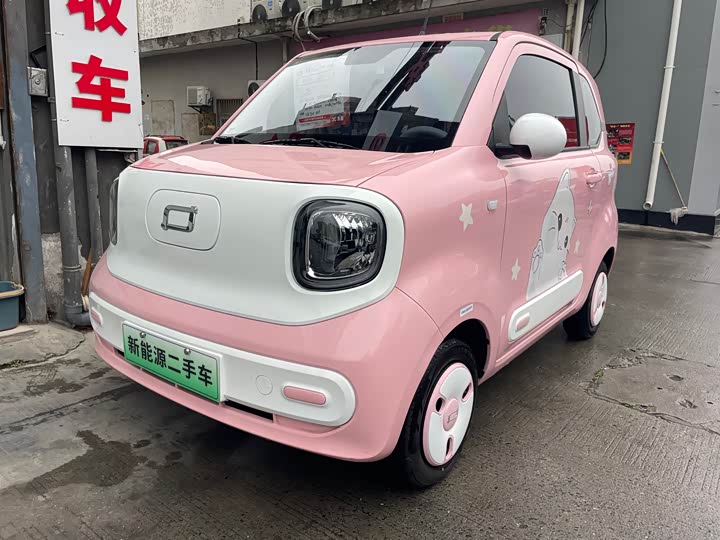 Фото 1 - Bestune Pony