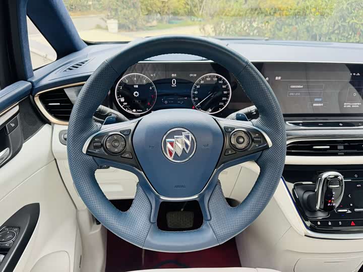 Фото 9 - Buick GL8 ES