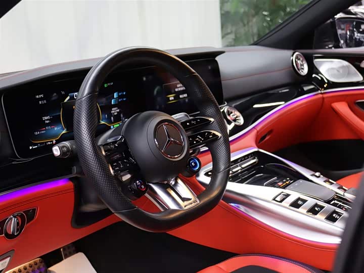 Photo 9 - Mercedes-Benz AMG GT