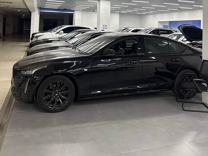 Фото 3 - Cadillac CT5