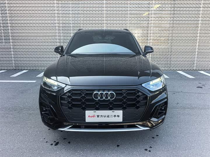 Фото 4 - Audi Q5L