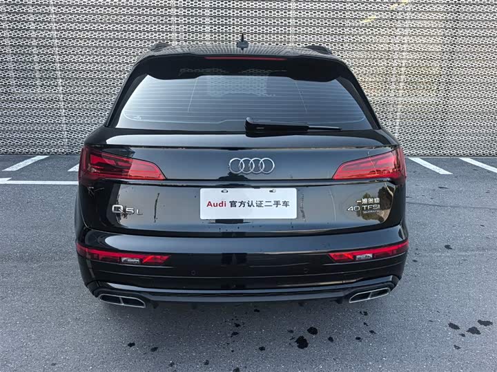 Фото 5 - Audi Q5L