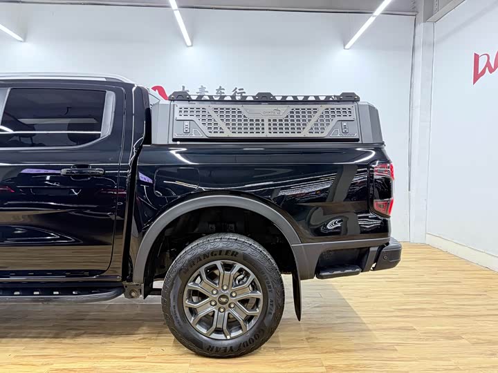 Photo 6 - Ford Ranger