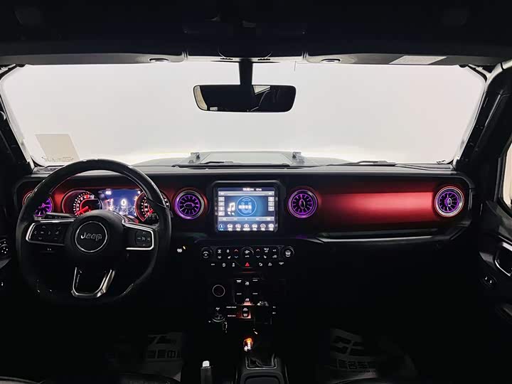 Jeep Wrangler 2021 2021款 2.0T 罗宾汉四门版