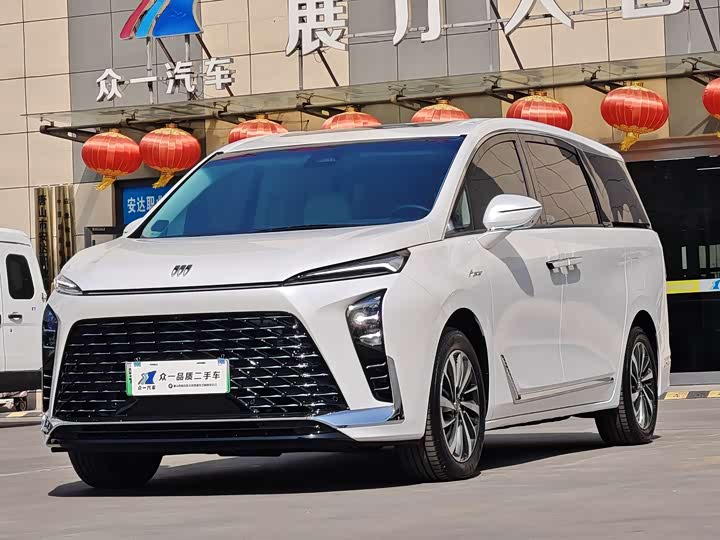 Photo 1 - Buick GL8 Hybrid