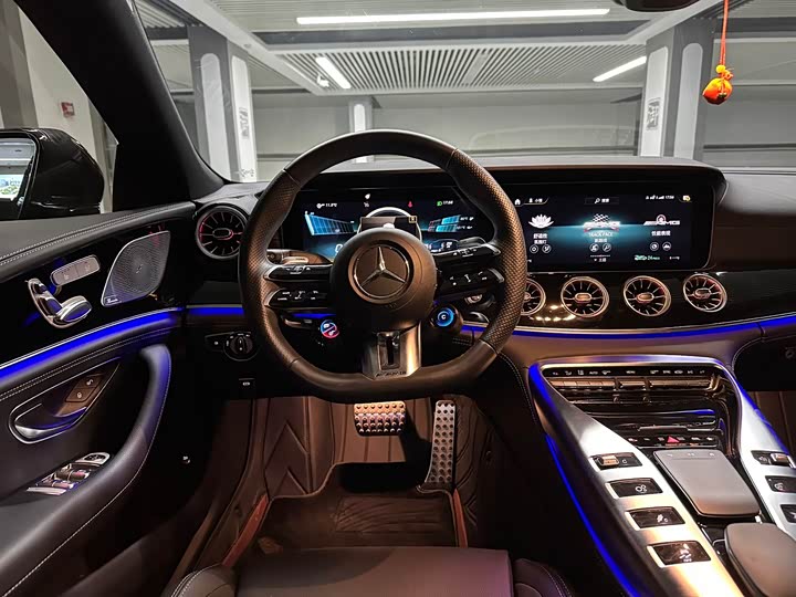 Photo 9 - Mercedes-Benz AMG GT