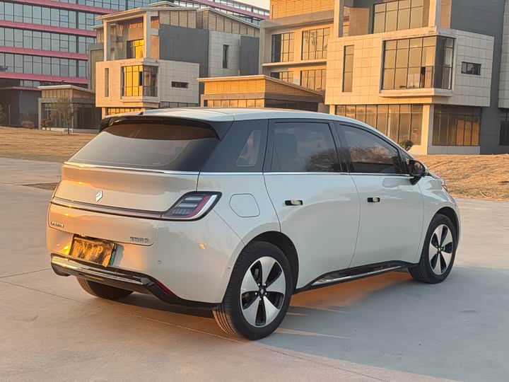 Фото 6 - Baojun Yunduo