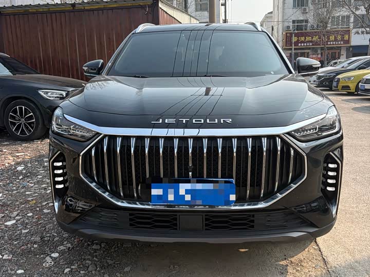 Photo 2 - Jetour X70 Plus