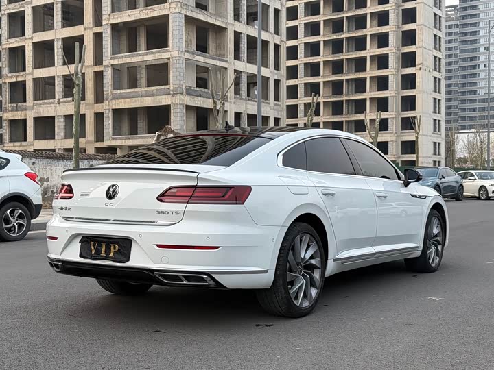 Фото 6 - Volkswagen CC