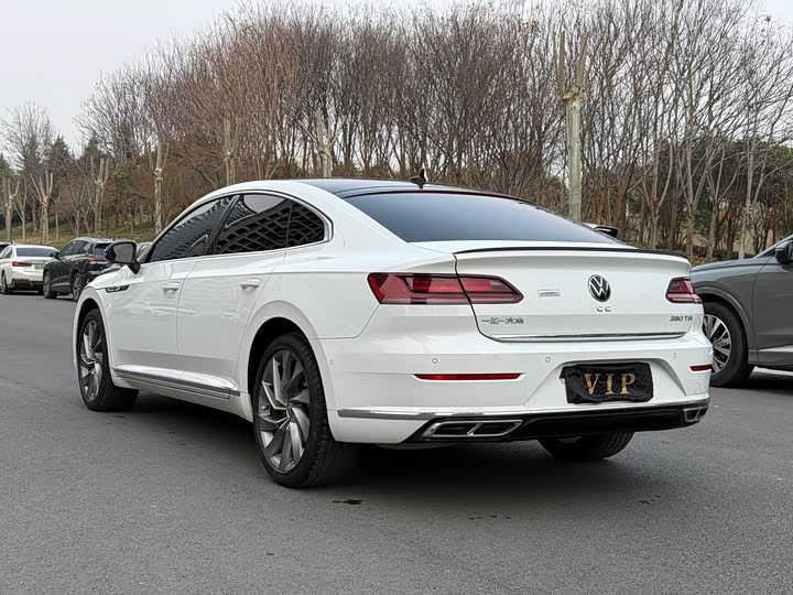 Фото 7 - Volkswagen CC