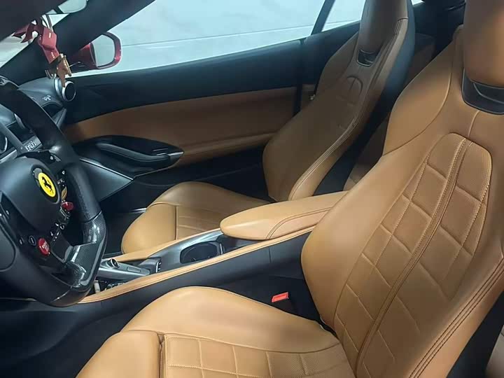 Фото 7 - Ferrari Portofino