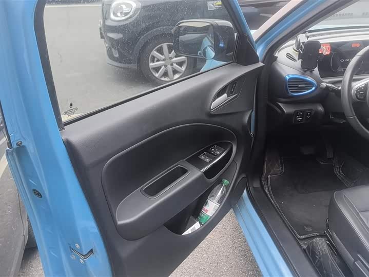 Photo 7 - Ora White Cat