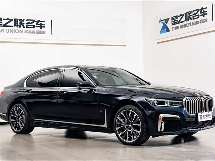 Фото 7 - BMW 7 Series
