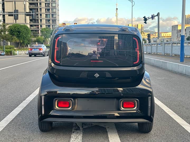 Фото 5 - Baojun KiWi EV