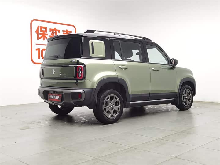 Фото 2 - Baojun Yep Plus