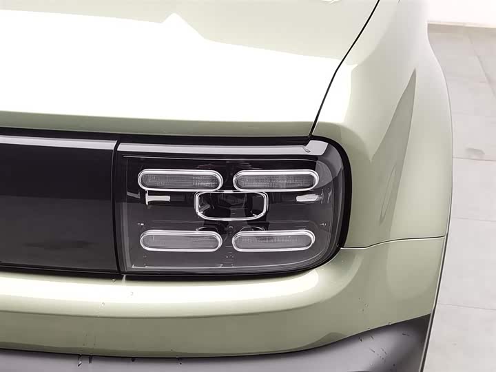 Фото 7 - Baojun Yep Plus