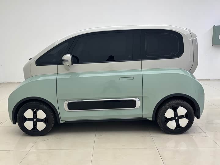 Фото 7 - Baojun KiWi EV