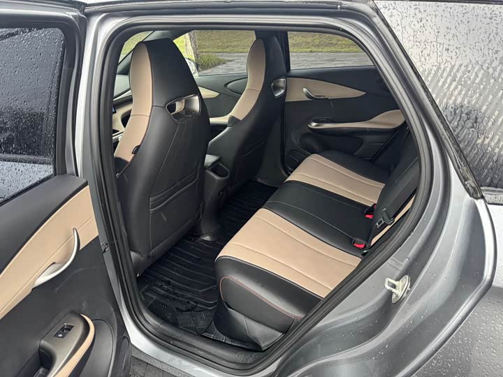 Фото 6 - BYD Dolphin