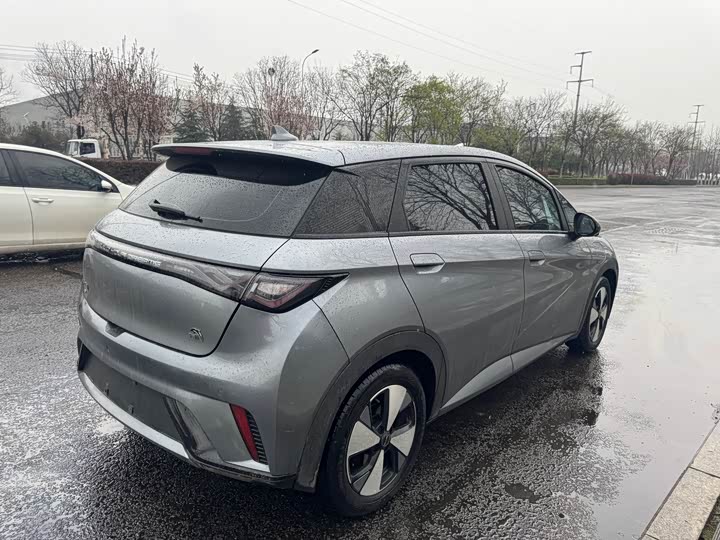 Фото 7 - BYD Dolphin