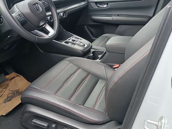 Фото 4 - Honda CR-V