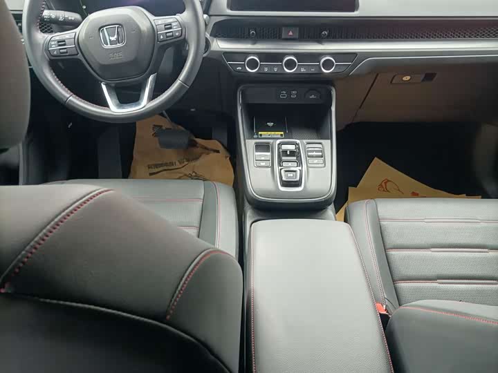 Фото 8 - Honda CR-V