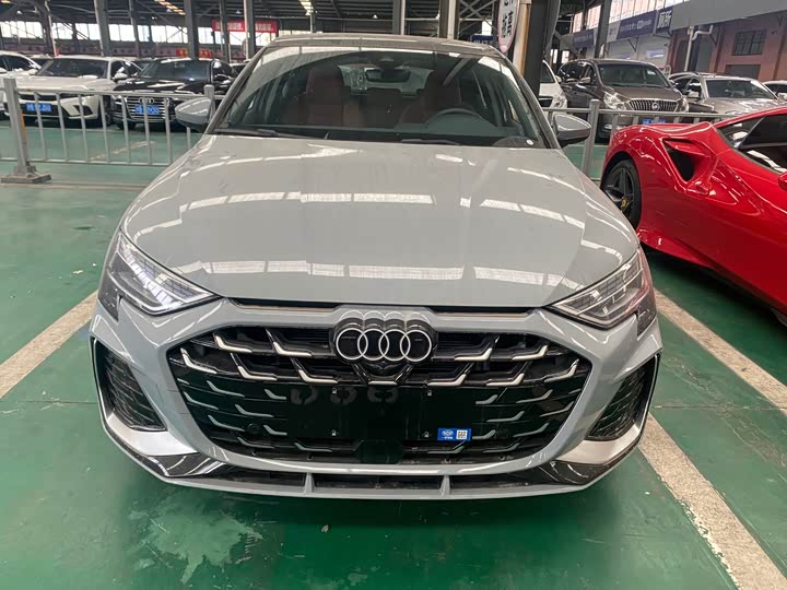 Фото 2 - Audi A3