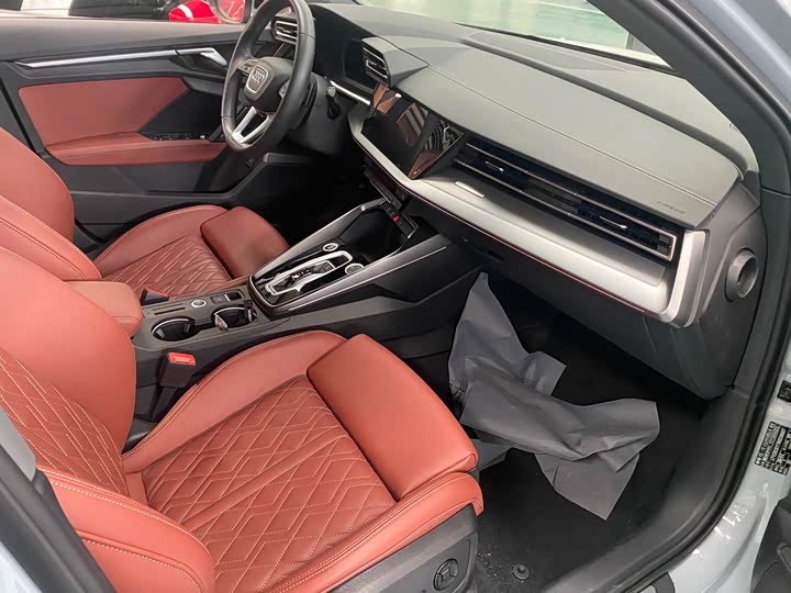 Фото 5 - Audi A3