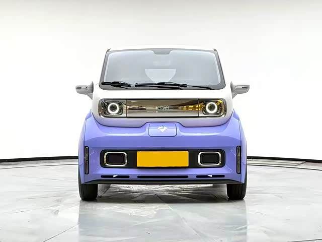 Фото 2 - Baojun KiWi EV