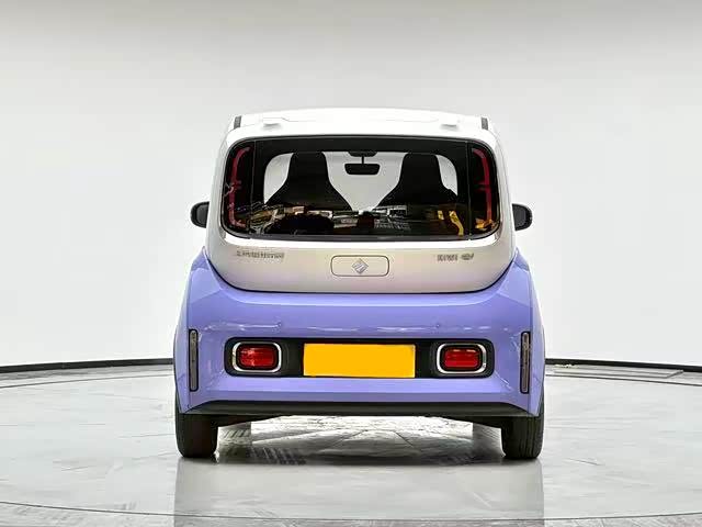 Фото 4 - Baojun KiWi EV