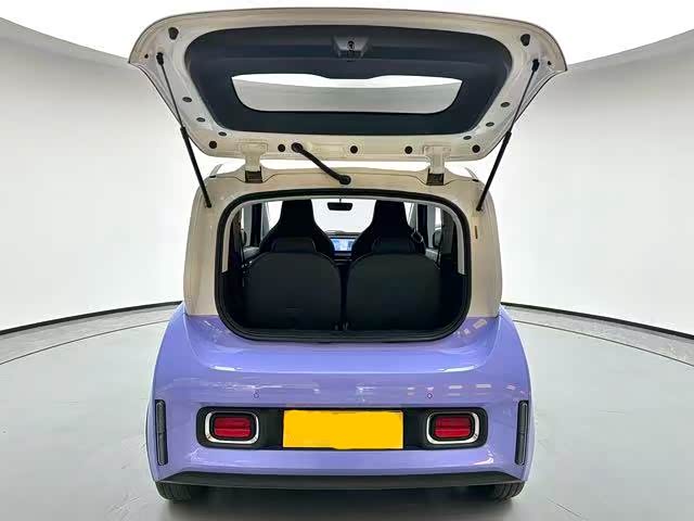 Фото 6 - Baojun KiWi EV