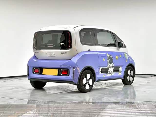 Фото 8 - Baojun KiWi EV