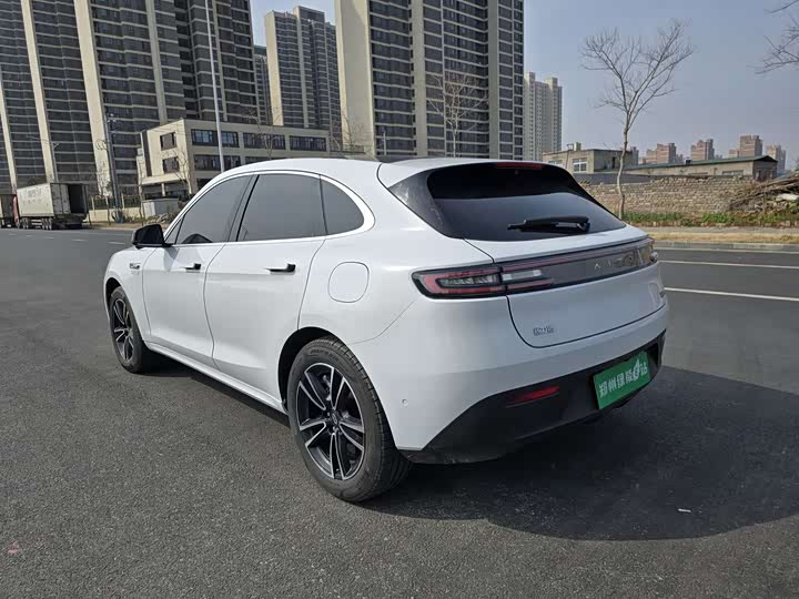 Фото 9 - Aito M5