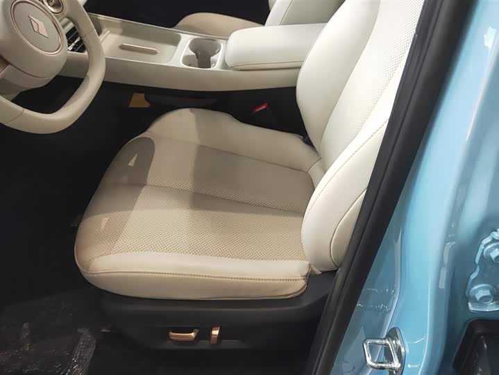 Фото 9 - Baojun Yunhai