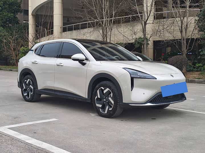 Photo 2 - Baojun Yunhai