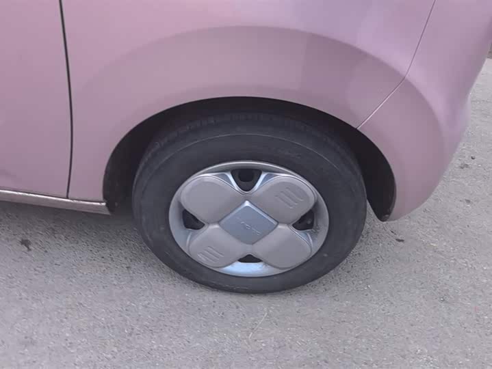 Photo 6 - Geely Galaxy Panda Mini