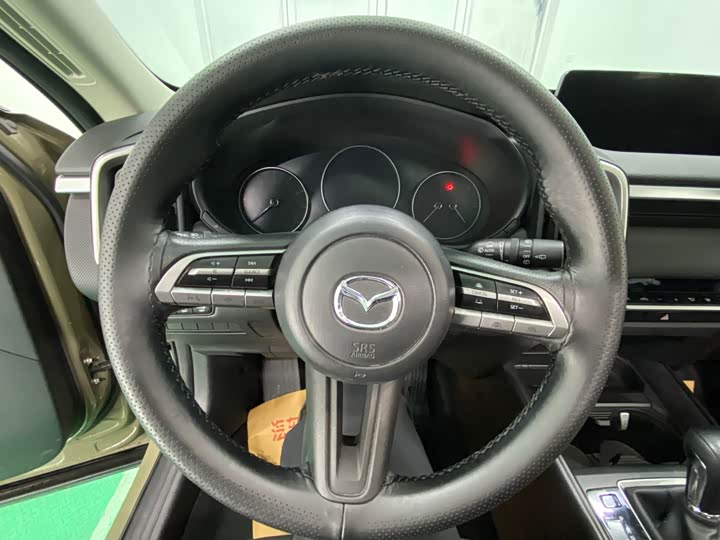 Фото 8 - Mazda CX-50