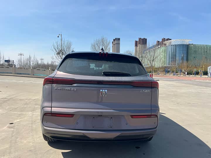 Фото 9 - Buick Electra E5