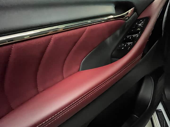 Фото 8 - GAC Trumpchi M8