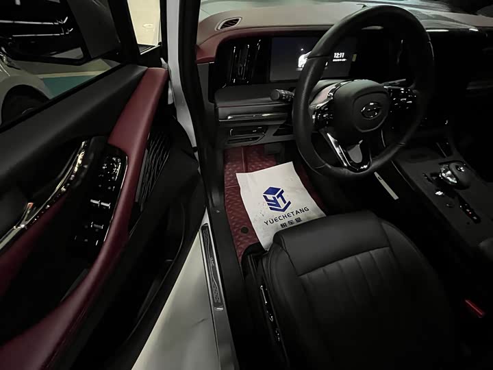 Фото 9 - GAC Trumpchi M8