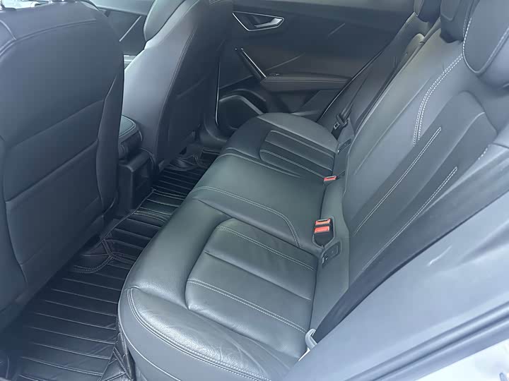 Фото 9 - Audi Q2L