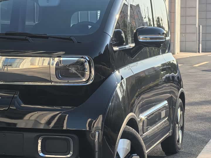 Photo 9 - Baojun KiWi EV