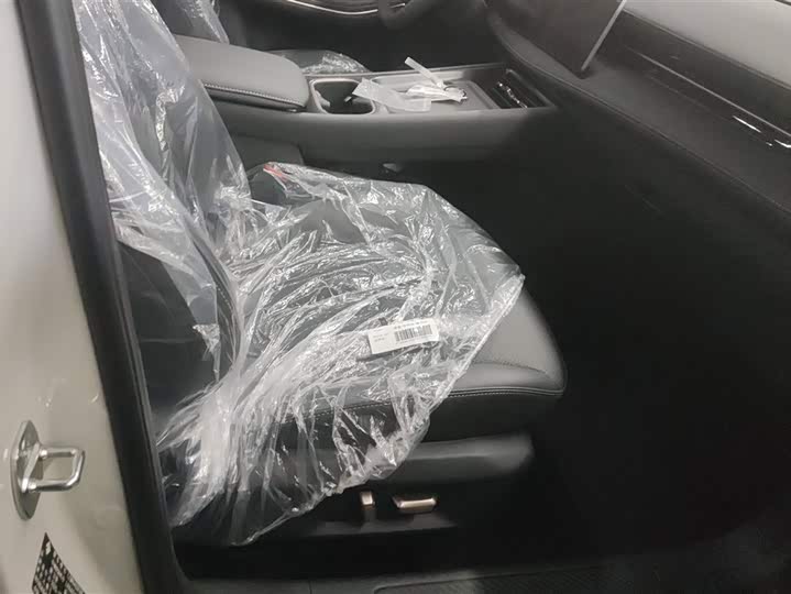 Фото 8 - Baojun Yunhai